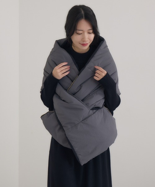 KATHARINE ROSS(キャサリンロス)の「【KATHARINE ROSS】【ZOZO限定】パディング2WAYストール(ストール/ショール・レディース・アイボリー/ブラック・MEDIUM)」の8枚目の写真
