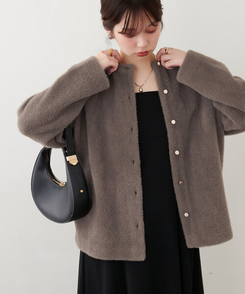 natural couture(ナチュラルクチュール)の「接結シャギーニットカーデ(カーディガン/ボレロ・レディース・ブルー/チャコールグレー/グレイッシュベージュ/ブラウン・FREE)」の18枚目の写真