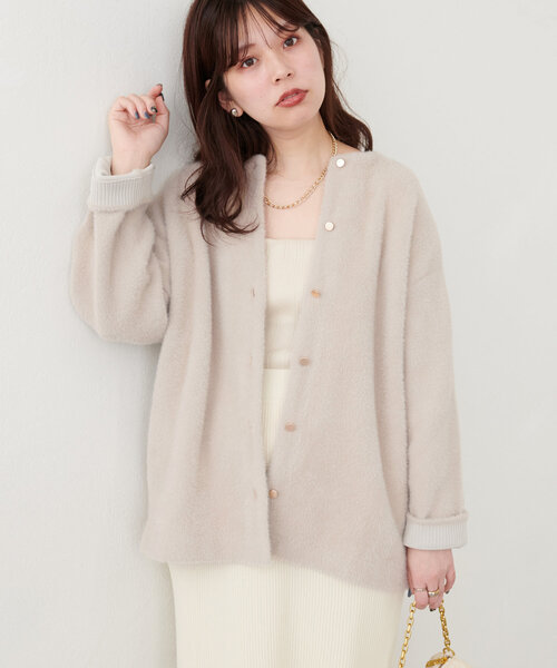 natural couture(ナチュラルクチュール)の「接結シャギーニットカーデ(カーディガン/ボレロ・レディース・ブルー/チャコールグレー/グレイッシュベージュ/ブラウン・FREE)」の13枚目の写真