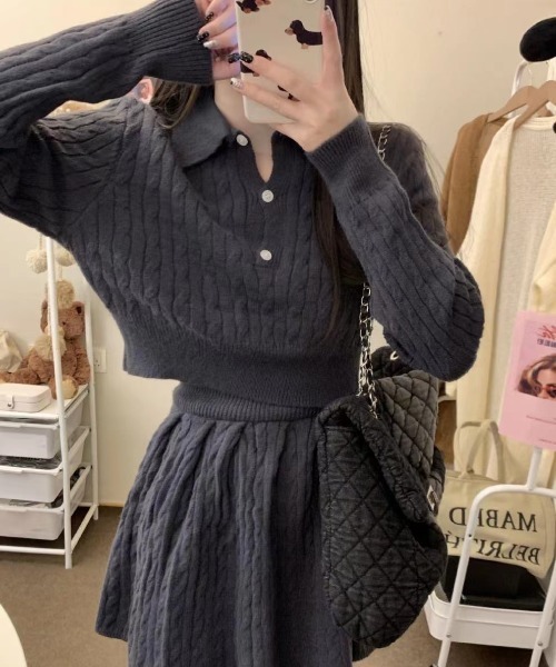 gossip!ロサンゼルス(ゴシップロサンゼルス)の「ケーブルニット ガーリーセットアップ(アンサンブル・レディース・オフホワイト/キャメル/ライトグレー/ダークグレー・FREE)」の6枚目の写真