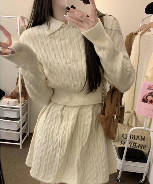 gossip!ロサンゼルス(ゴシップロサンゼルス)の「ケーブルニット ガーリーセットアップ(アンサンブル・レディース・オフホワイト/キャメル/ライトグレー/ダークグレー・FREE)」の11枚目の写真