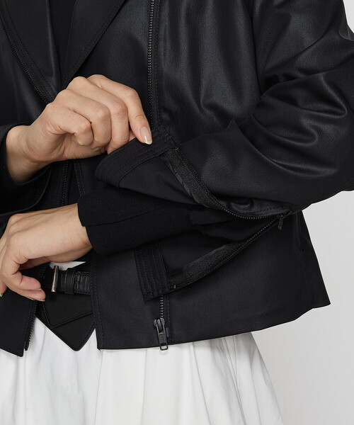 K.T KIYOKO TAKASE（キヨコタカセ）の「ストレッチエンボス  クールライダースジャケット（ライダースジャケット・レディース・ブラック・9号）」の6枚目の写真