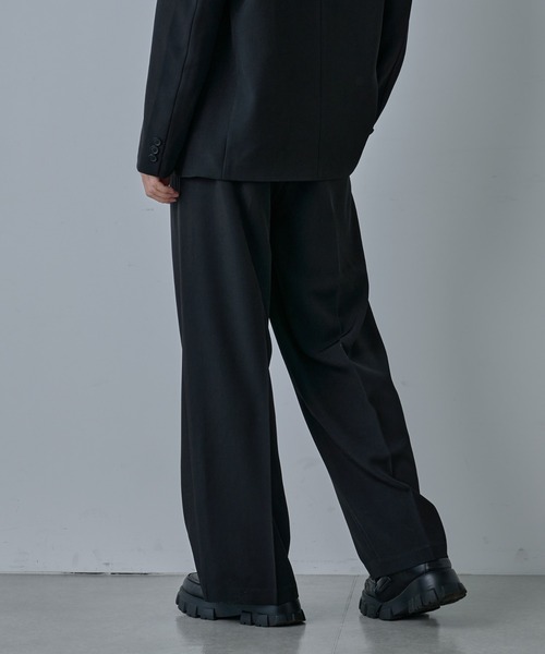 COLONY 2139（コロニートゥーワンスリーナイン）の「ドライスルーワイドスラックス（スラックス・メンズ・グレイッシュベージュ/ブラック/ネイビー/グレー・LARGE/MEDIUM）」の19枚目の写真