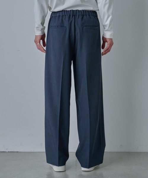 COLONY 2139（コロニートゥーワンスリーナイン）の「ドライスルーワイドスラックス（スラックス・メンズ・グレイッシュベージュ/ブラック/ネイビー/グレー・LARGE/MEDIUM）」の12枚目の写真