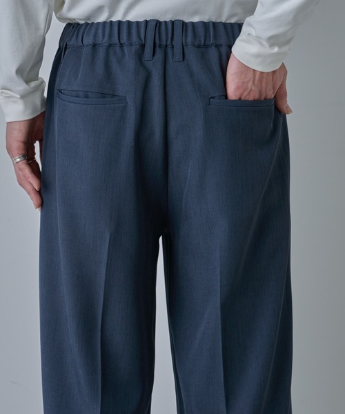 COLONY 2139（コロニートゥーワンスリーナイン）の「ドライスルーワイドスラックス（スラックス・メンズ・グレイッシュベージュ/ブラック/ネイビー/グレー・LARGE/MEDIUM）」の13枚目の写真