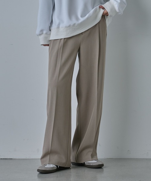 COLONY 2139（コロニートゥーワンスリーナイン）の「ドライスルーワイドスラックス（スラックス・メンズ・グレイッシュベージュ/ブラック/ネイビー/グレー・LARGE/MEDIUM）」の21枚目の写真