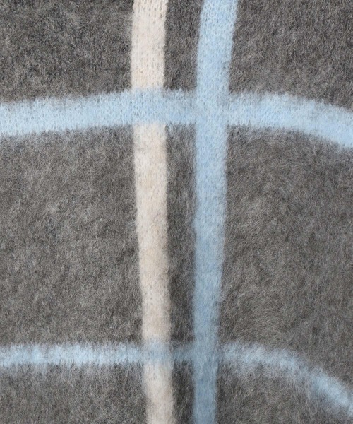 LEPSIM（レプシィム）の「7ゲージランダムチェックプルオーバー　284137（ニット/セーター・レディース・ブルー/チャコールグレー・FREE）」の9枚目の写真