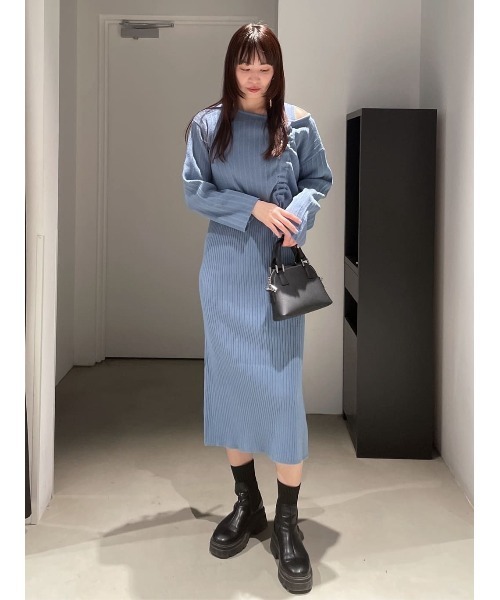 AZUL by moussy(アズールバイマウジー)の「【2セット!トップス&ワンピース】【身長/骨格別着用画像あり】レイヤードセットニットワンピース 秋服 春服 冬服 ノースリーブワンピース ニットトップス(ワンピース・レディース・ブルー/アイボリー/ブラック・FREE)」の17枚目の写真