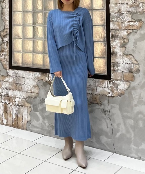 AZUL by moussy(アズールバイマウジー)の「【2セット!トップス&ワンピース】【身長/骨格別着用画像あり】レイヤードセットニットワンピース 秋服 春服 冬服 ノースリーブワンピース ニットトップス(ワンピース・レディース・ブルー/アイボリー/ブラック・FREE)」の22枚目の写真