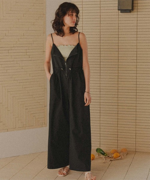 titivate（ティティベイト）の「撥水オールインワン/ラッシュガード（ラッシュガード・レディース・ライトベージュ/ブラック・LL/L/M/S）」の10枚目の写真