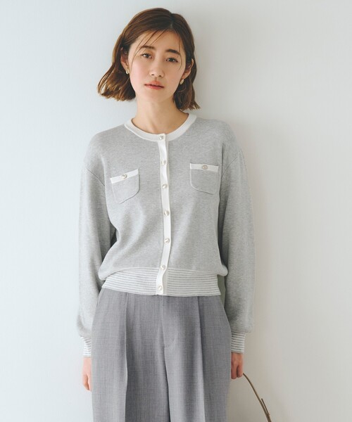 grove（グローブ）の「バイカラーコンパクトカーディガン（カーディガン/ボレロ・レディース・オフホワイト/グレー/ライトベージュ/ネイビー・01/02/03/04/05）」の3枚目の写真
