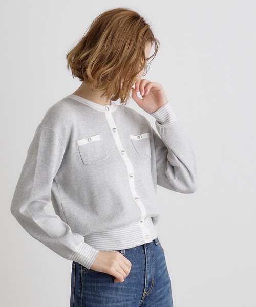 grove（グローブ）の「バイカラーコンパクトカーディガン（カーディガン/ボレロ・レディース・オフホワイト/グレー/ライトベージュ/ネイビー・01/02/03/04/05）」の16枚目の写真