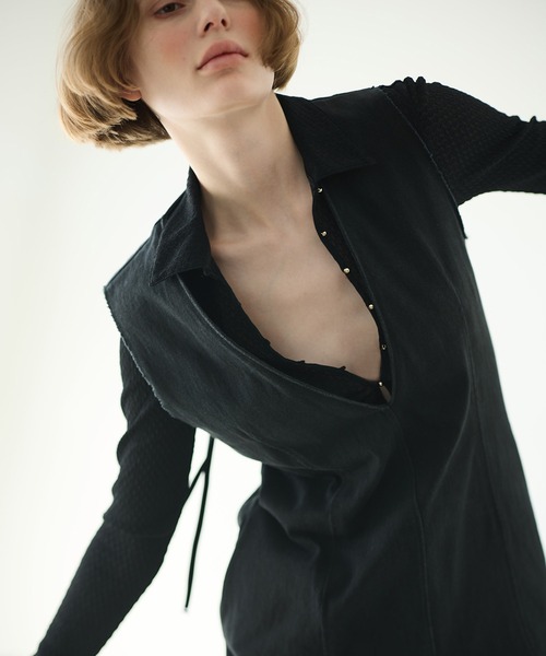 LE CIEL BLEU(ルシェルブルー)の「シアーラッセルカットトップス / Sheer Russel Cut Tops(Tシャツ/カットソー・レディース・チャコールグレー/ブラック/ライトイエロー・36)」の2枚目の写真