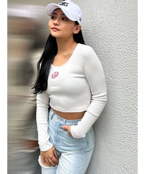 GYDA（ジェイダ）の「GDロゴラインストーンテレコトップス（Tシャツ/カットソー・レディース・ブラック/オフホワイト・FREE）」の7枚目の写真