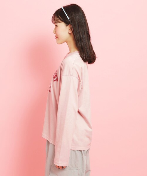 PINK-latte（ピンクラテ）の「カレッジフラワーロンT（Tシャツ/カットソー・キッズ・アイボリー/ライトパープル/グレー/ベビーピンク/ライトブルー・16/14/13/15 ）」の12枚目の写真