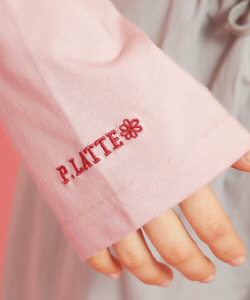 PINK-latte（ピンクラテ）の「カレッジフラワーロンT（Tシャツ/カットソー・キッズ・アイボリー/ライトパープル/グレー/ベビーピンク/ライトブルー・16/14/13/15 ）」の8枚目の写真