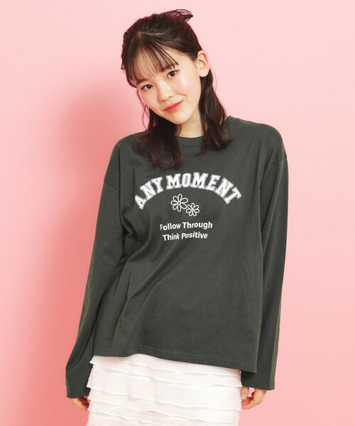 PINK-latte（ピンクラテ）の「カレッジフラワーロンT（Tシャツ/カットソー・キッズ・アイボリー/ライトパープル/グレー/ベビーピンク/ライトブルー・16/14/13/15 ）」の17枚目の写真