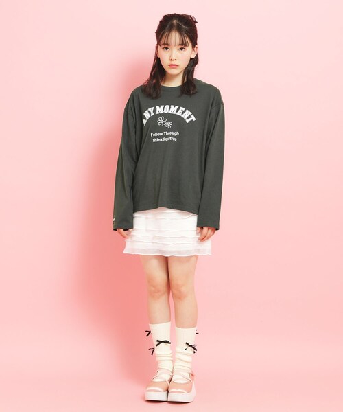 PINK-latte（ピンクラテ）の「カレッジフラワーロンT（Tシャツ/カットソー・キッズ・アイボリー/ライトパープル/グレー/ベビーピンク/ライトブルー・16/14/13/15 ）」の16枚目の写真