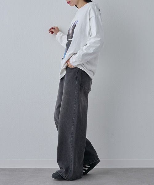 COLONY 2139（コロニートゥーワンスリーナイン）の「水彩画プリント長袖T（Tシャツ/カットソー・メンズ・ブラック/ホワイト・MEDIUM/LARGE）」の16枚目の写真