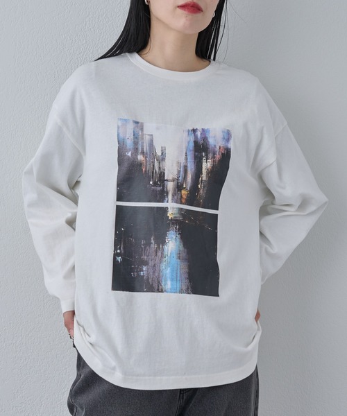 COLONY 2139（コロニートゥーワンスリーナイン）の「水彩画プリント長袖T（Tシャツ/カットソー・メンズ・ブラック/ホワイト・MEDIUM/LARGE）」の3枚目の写真