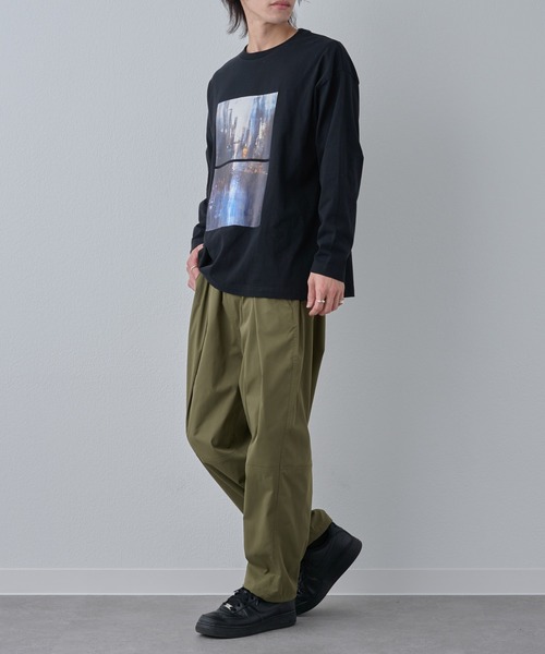 COLONY 2139（コロニートゥーワンスリーナイン）の「水彩画プリント長袖T（Tシャツ/カットソー・メンズ・ブラック/ホワイト・MEDIUM/LARGE）」の18枚目の写真