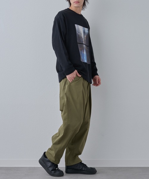 COLONY 2139（コロニートゥーワンスリーナイン）の「水彩画プリント長袖T（Tシャツ/カットソー・メンズ・ブラック/ホワイト・MEDIUM/LARGE）」の20枚目の写真