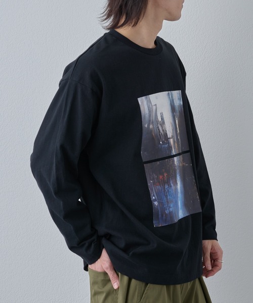 COLONY 2139（コロニートゥーワンスリーナイン）の「水彩画プリント長袖T（Tシャツ/カットソー・メンズ・ブラック/ホワイト・MEDIUM/LARGE）」の10枚目の写真