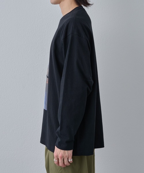 COLONY 2139（コロニートゥーワンスリーナイン）の「水彩画プリント長袖T（Tシャツ/カットソー・メンズ・ブラック/ホワイト・MEDIUM/LARGE）」の22枚目の写真