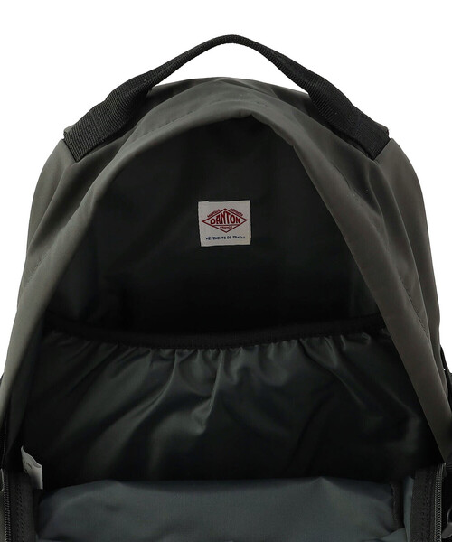 POLYESTER TWILL BACKPACK〈GAVARNIE 22〉（バックパック/リュック