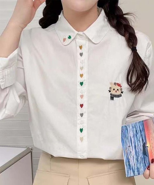 aimoha(アイモハ)の「刺繍入り襟デザインシャツ(シャツ/ブラウス・レディース・ホワイト系その他6/ホワイト系その他5/ホワイト系その他4/ホワイト系その他2/ホワイト系その他3/ホワイト系その他/ホワイト・FREE)」の7枚目の写真