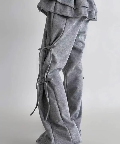lilful（リルフル）の「サイドリボン ウエストフリル フェイクレイヤード ワイドスウェットパンツ（スウェットパンツ・レディース・グレー/アイボリー/ブラック/ブラウン/チャコール・F）」の20枚目の写真