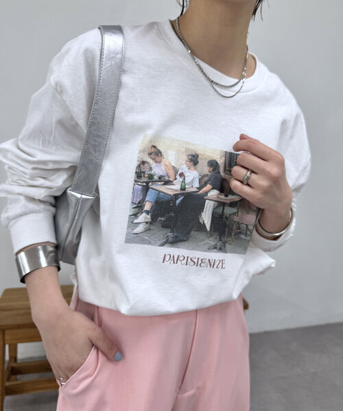 mystic(ミスティック)の「PARIS フォトロングTシャツ2(Tシャツ/カットソー・レディース・ベージュ/レッド・FREE)」の2枚目の写真