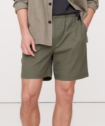 Banana Republic（バナナリパブリック）の「7インチ パフォーマンス プルオンショートパンツ（その他パンツ・メンズ）」