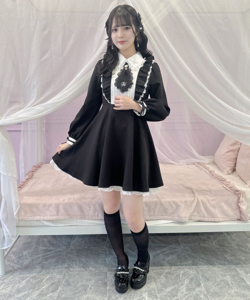 ROJITA（ロジータ）の「ロゴ入りネクタイ付きスリーブデザインワンピース（ワンピース・レディース・ピンク/ブラック/チェック・FREE）」の13枚目の写真