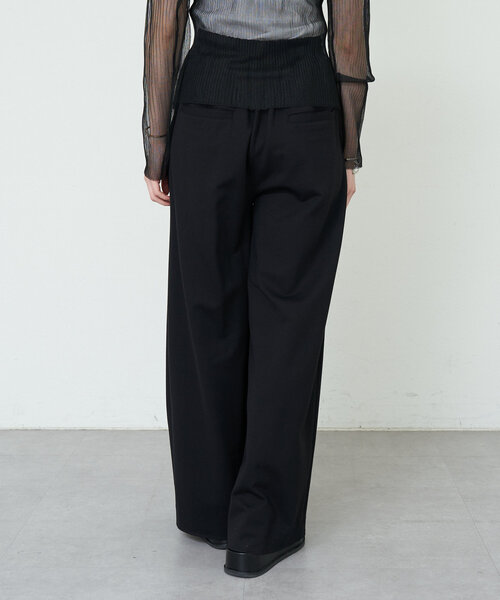 SHENERY（シーナリー）の「《WEB限定》《スタイルアップ効果抜群！》タックワイドパンツ（その他パンツ・レディース・ブラック/チャコールグレー/ライトグレー・38/34/36）」の17枚目の写真