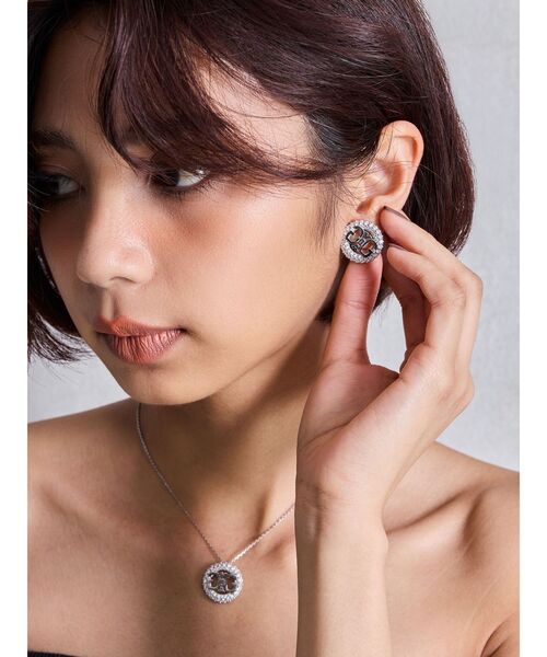 GYDA（ジェイダ）の「JEYSUSサークルラインストーンSymmetryGYDAピアス（ピアス（両耳用）・レディース・ゴールド/シルバー・FREE）」の2枚目の写真