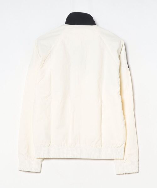 Reebok（リーボック）の「クラシック トラックトップ / CL F FR TRACKTOP（ナイロンジャケット・メンズ・ホワイト×ブラック/レッド/パープル・SMALL/MEDIUM/LARGE/X-LARGE/XX-LARGE）」の9枚目の写真