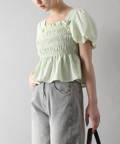 SpRay（スプレイ）の「シャ－リングスクエアネックトップス（シャツ/ブラウス・レディース・アイボリー/ブラック/ブルー/ホワイト/グリーン・FREE）」の11枚目の写真