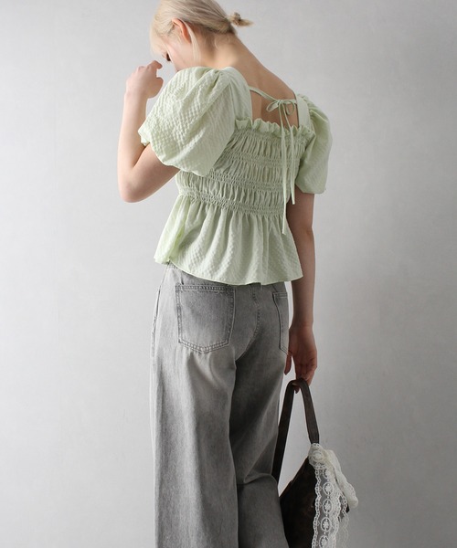 SpRay（スプレイ）の「シャ－リングスクエアネックトップス（シャツ/ブラウス・レディース・アイボリー/ブラック/ブルー/ホワイト/グリーン・FREE）」の16枚目の写真