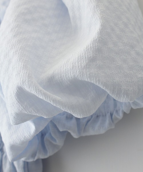 SpRay（スプレイ）の「シャ－リングスクエアネックトップス（シャツ/ブラウス・レディース・アイボリー/ブラック/ブルー/ホワイト/グリーン・FREE）」の21枚目の写真