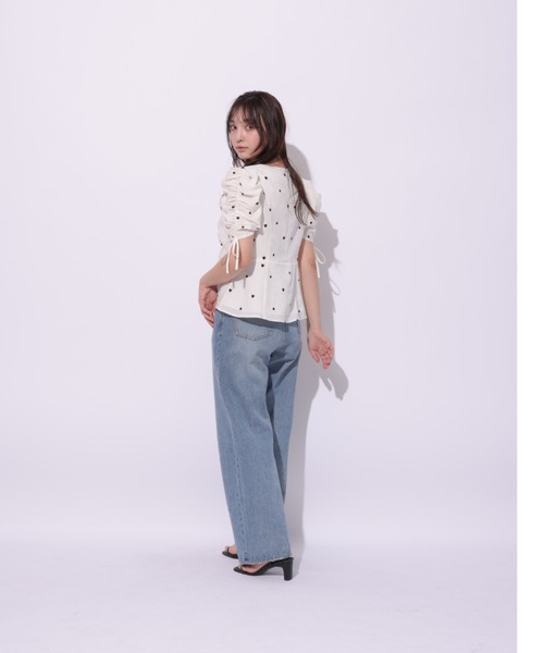 Rirandture（リランドチュール）の「ハート刺繍ペプラムブラウス