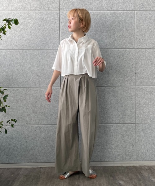 GALLEST(ギャレスト)の「【ZOZO限定】プリーツクロップドシャツ(シャツ/ブラウス・レディース・ホワイト・38)」の3枚目の写真
