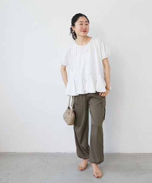 le.coeur blanc(ルクールブラン)の「TORRAZZO DONNA裾フレアートップス(Tシャツ/カットソー・レディース・ホワイト/ブラック・38)」の17枚目の写真