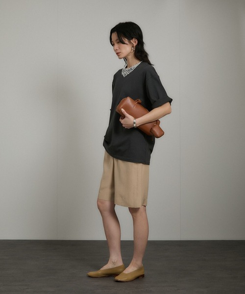 SALON adam et rope'（サロン アダム エ ロペ）の「ビジューエンブロイダリーオーバーサイズT（Tシャツ/カットソー・レディース・チャコールグレー/オフホワイト・FREE）」の8枚目の写真