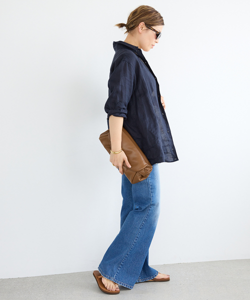 Deuxieme Classe(ドゥーズィエムクラス)の「*LINEN WASH CACHE シャツ(シャツ/ブラウス・レディース・スカイブルー/ベージュ/ネイビー・FREE)」の22枚目の写真