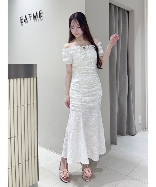 EATME(イートミー)の「オフショルシャーリングワンピース(ワンピース・レディース・オフホワイト/グリーン/イエロー・MEDIUM/SMALL)」の18枚目の写真
