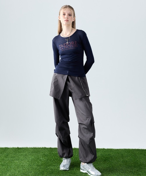 LARTIGENT(ラーティゼン)の「L8 JADORE SLIM T-SHIRT(Tシャツ/カットソー・レディース・グリーン/ピンク/ベージュ/ネイビー/ブラック・FREE)」の9枚目の写真