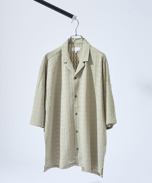 ABAHOUSE（アバハウス）の「シャーリングケーブル リラックスシャツ/オープンカラーシャツ（シャツ/ブラウス・メンズ・ホワイト/ブラック/モスグリーン・48/44/46）」の6枚目の写真