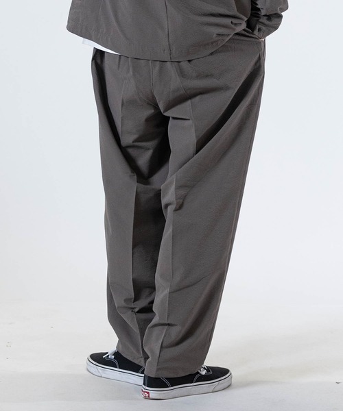 JOHN'S CLOSET（ジョンズクローゼット）の「【3】ポリサッカー 2WAYストレッチ リラックスフィット クライミングパンツ 【セットアップ展開】（チノパンツ・メンズ・ブラウン/グレー/ブラック・MEDIUM/LARGE/X-LARGE）」の19枚目の写真