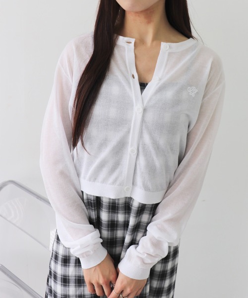 INGNI(イング)の「【WEB限定】胸ロゴシアーニットカーディガン(カーディガン/ボレロ・レディース・ブラック×ブラック/ホワイト×ホワイト/グレー×ホワイト/ピンク系2/サックスブルー系・M)」の7枚目の写真